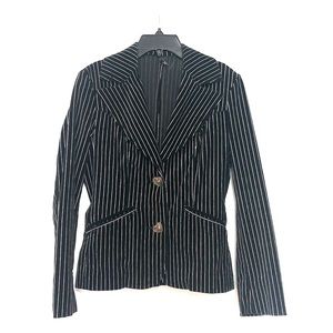 HM velvet blazer in size 34